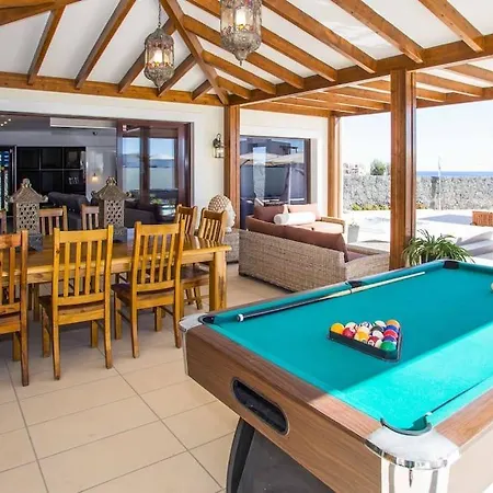 Buddha - By Apricus Holidays Hotell