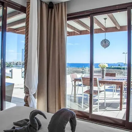 Buddha - By Apricus Holidays Hotell Playa Blanca (Lanzarote)